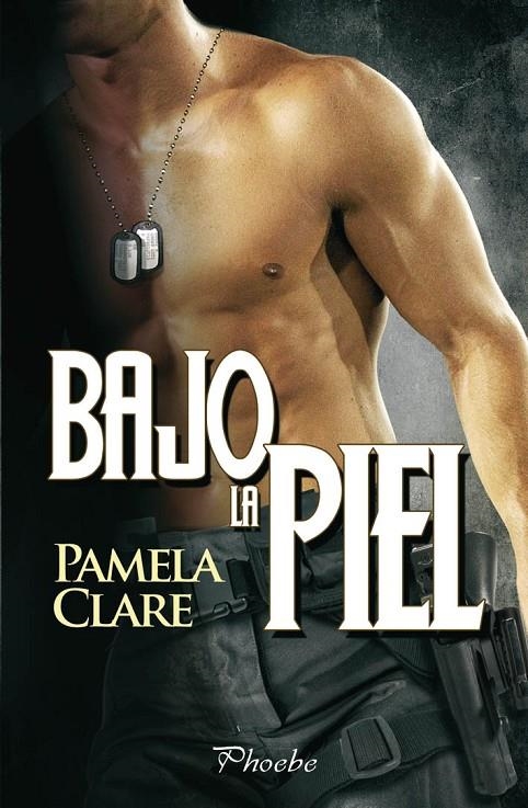 BAJO LA PIEL | 9788415433231 | CLARE, PAMELA